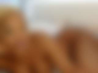 TasteThePeach's Live Sex Cam Show