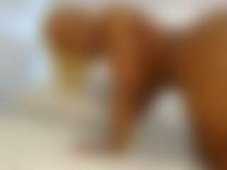 TasteThePeach's Live Sex Cam Show