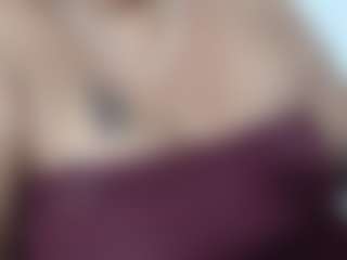 Live cam show with Birdie - Granny on Camsoda
