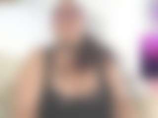 Live cam show with Birdie - Granny Brown Hair on alttransgirls
