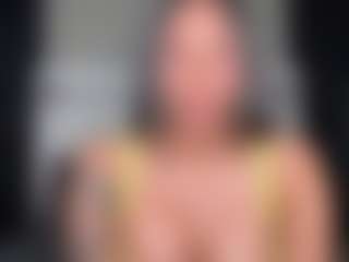 Lola Bunniii's Live Sex Cam Show