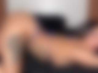 Lola Bunniii's Live Sex Cam Show
