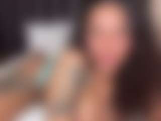 Lola Bunniii's Live Sex Cam Show