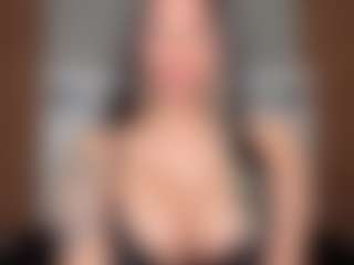 Lola Bunniii's Live Sex Cam Show