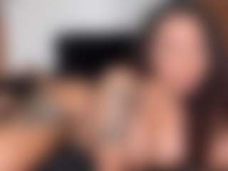 Lola Bunniii's Live Sex Cam Show