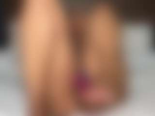 Lola Bunniii's Live Sex Cam Show