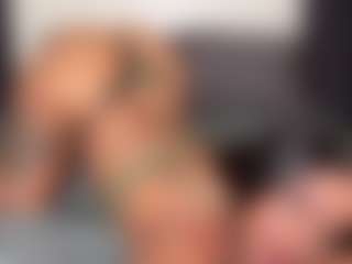 Lola Bunniii's Live Sex Cam Show