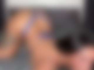 Lola Bunniii's Live Sex Cam Show