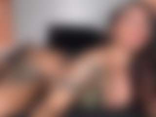 Lola Bunniii's Live Sex Cam Show