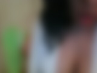 Live cam show with Pria Rose - Arab on Camsoda
