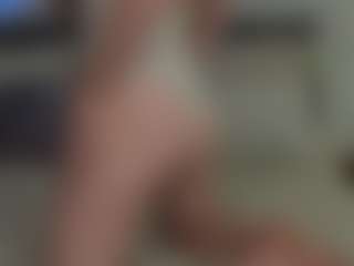 leverageurassets's Live Sex Cam Show