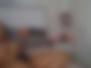 Live cam show with Jessica Simpsin - MILF on Chatstar