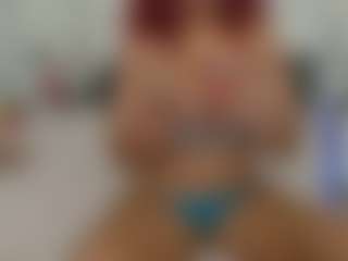 Jessica Simpsin's Live Sex Cam Show