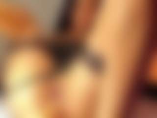 carolbrowm's Live Sex Cam Show