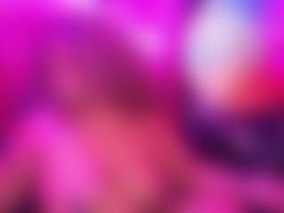 Live cam show with Queen Cherise Roze - Squirt on xDating