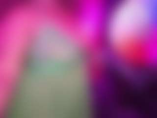 Live cam show with Queen Cherise Roze - HD on CSO-WL