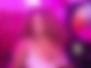 Live cam show with Queen Cherise Roze - Pornstar Big Tits on xxxlivecams.org
