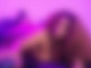Live cam show with Queen Cherise Roze - Pornstar Ebony on crypto-cams