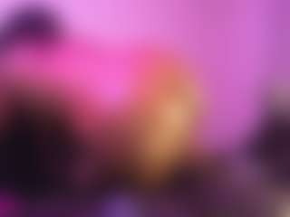 Live cam show with Queen Cherise Roze - Pornstar Brown Eyes on Soda Cam
