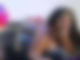 Live cam show with Queen Cherise Roze - Sexwebcam Pornstar on xplaylive.com