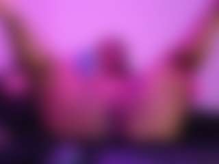 Live cam show with Queen Cherise Roze - Pornstar Cum on Uber Horny