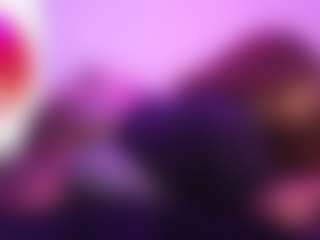 Live cam show with Queen Cherise Roze - Pornstar on Dolls Live