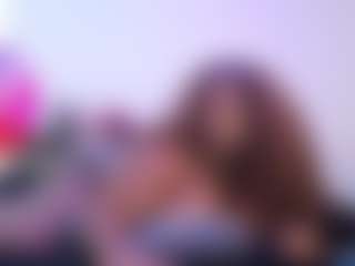 Live cam show with Queen Cherise Roze - Pornstar on Hubzter Live
