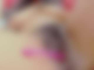 Live cam show with CREAMYINDIAN - Smoke on TastyBlacksLive