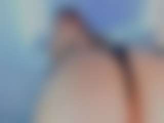 Live cam show with Sweetcurvy - Ass Clapping on Camsoda Late Night