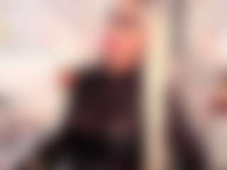 Emily Leah's Live Sex Cam Show