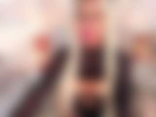 Emily Leah's Live Sex Cam Show