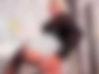 Live cam show with Emily Leah - Asshole on Camsoda