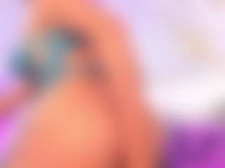 Emily Leah's Live Sex Cam Show