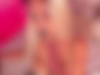 Live cam show with Emily Leah - Cosplay MILF on xheatlive.com