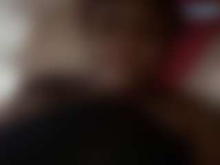 Live cam show with PRINCESS BIANCA - Nipple Play on SinfulBabes
