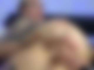 Live cam show with HornyLindzay - Big Nipples on MyBangCams
