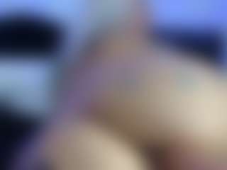 Show di cam dal vivo di HornyLindzay