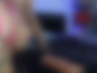HornyLindzay's Live Sex Cam Show