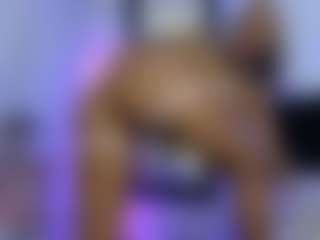 HornyLindzay's Live Sex Cam Show