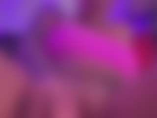 HornyLindzay's Live Sex Cam Show