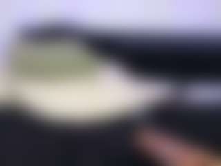HornyLindzay's Live Sex Cam Show