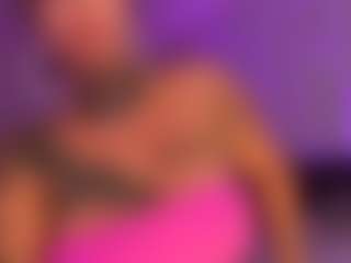 HornyLindzay's Live Sex Cam Show