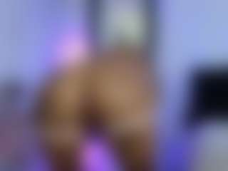 HornyLindzay's Live Sex Cam Show