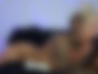 HornyLindzay's Live Sex Cam Show