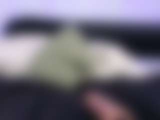 HornyLindzay's Live Sex Cam Show