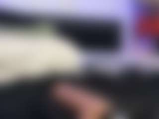 HornyLindzay's Live Sex Cam Show