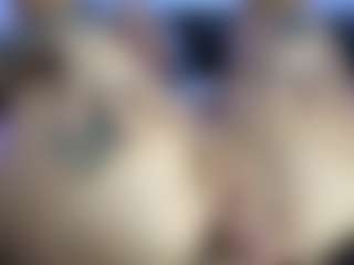 HornyLindzay's Live Sex Cam Show