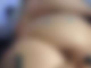 Hornylindzay