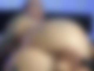 HornyLindzay's Live Sex Cam Show