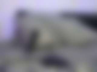 HornyLindzay's Live Sex Cam Show